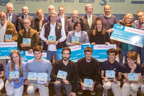 Diego Lainz, director de FIDBAN, acude a la entrega de premios de Startinnova