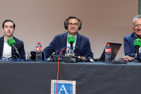 Diego Lainz destaca el papel clave de FIDBAN en el impulso al emprendimiento y la internacionalización empresarial en el programa “Más de uno Cantabria”